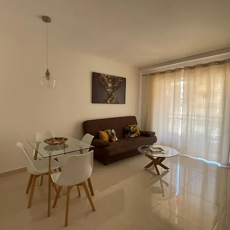 Апартаменты Cris Sol 205 Арона