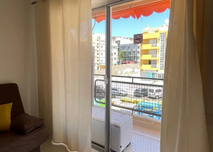 Cris Sol 205 Арона