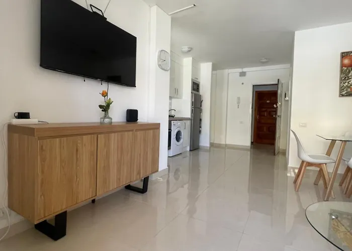 Cris Sol 205 Арона