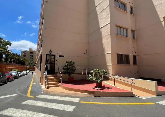 Apartamento Cris Sol 205 *